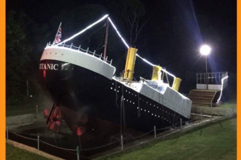 Titanic Park Bed & Breakfast Ban Bo  Dış mekan fotoğraf